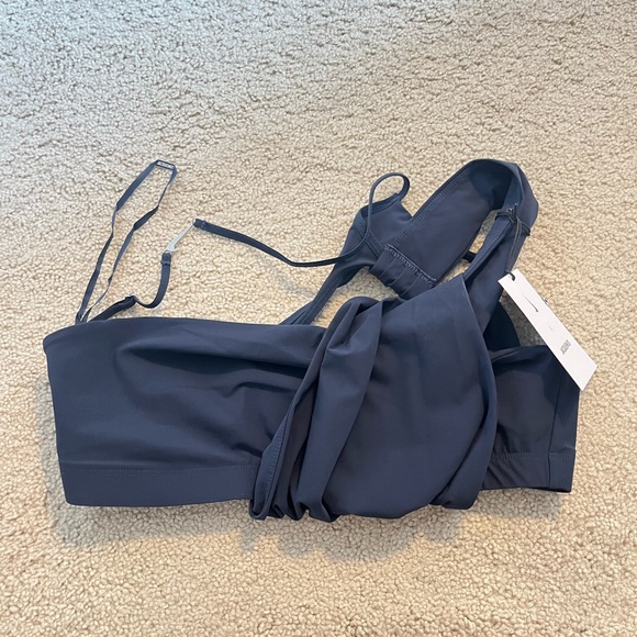 Drapped sport bra - Jacquemus+Nike collaboration - Picture 4 of 4